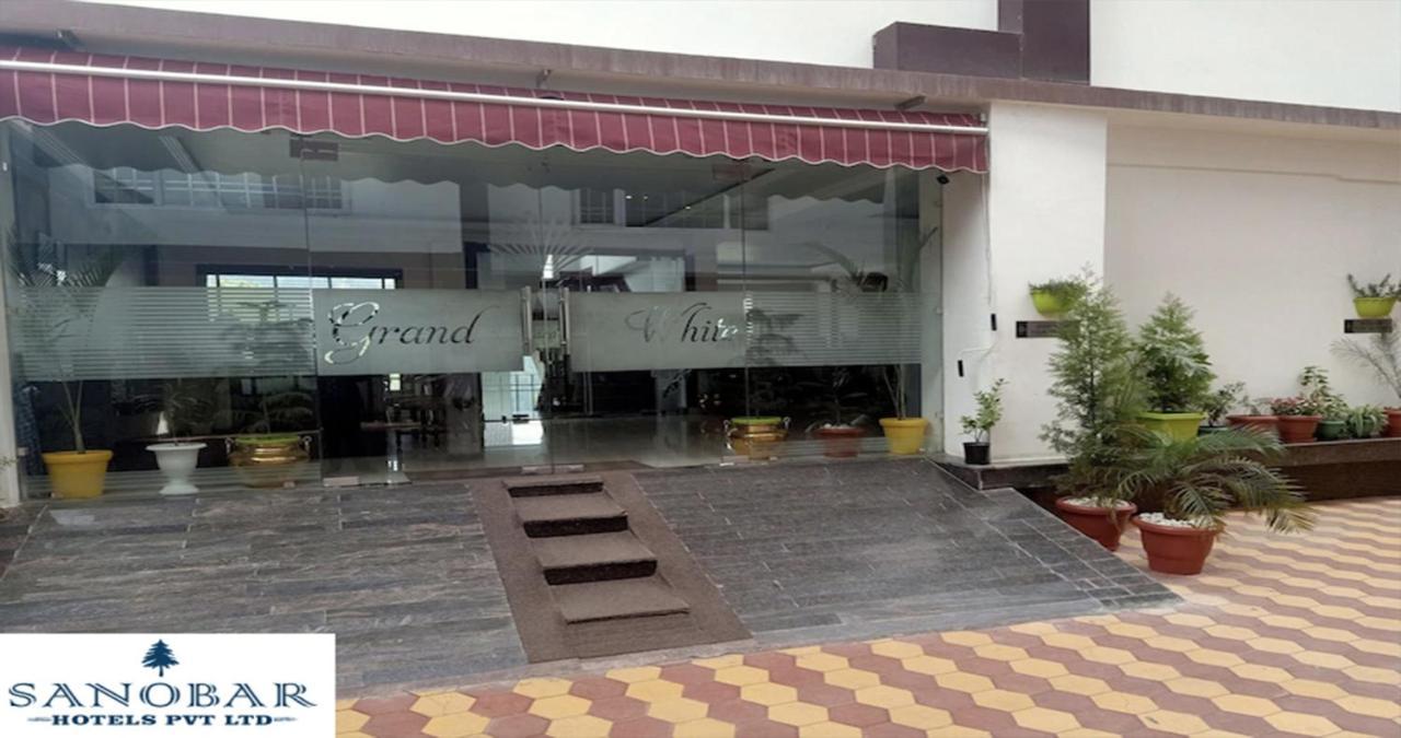 Hotel White Grand Shimla - In City Centre - A Centrally Ac Hotel Exterior foto